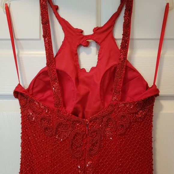 Scala beaded and sequined red evening gown - Picture 4 of 8